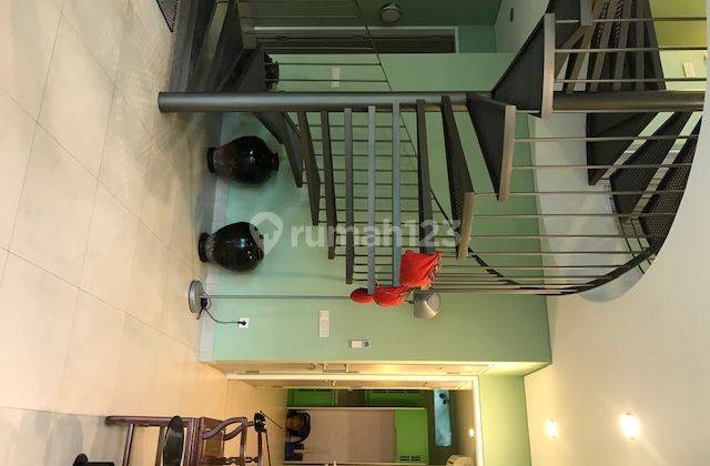 Jual Rumah Jl Praja dekat Gandaria City 2