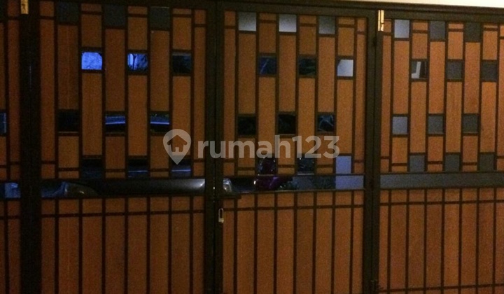 Investasi Cerdas.tanah Dalam Komplek, Bonus Bangunan Kokoh dan Mewah +Semi Furnished.hitung Tanah Saja 2