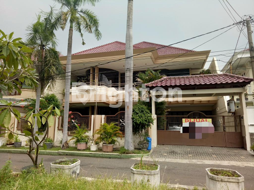 Rumah Mewah 2Lantai Margorejo Indah 2