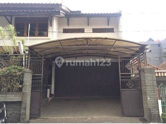 Rumah 2 Lantai di Cikudapateuh Dalam, Sayap Batununggal Bandung 1