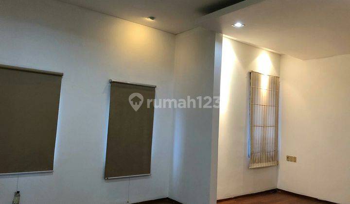 Dijual Rumah 2 Lantai di Kemayoran Dekat Pusat Bisnis  2