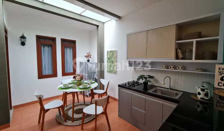 New house in the Derwati Mas housing complex, East Bandung, Gede Bage, West Java. 2