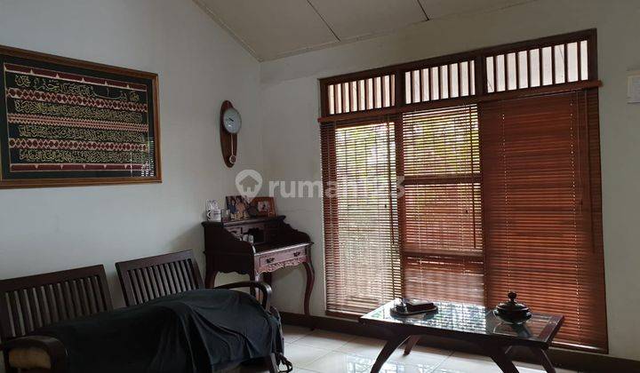 Rumah Bagus dan Nyaman dekat Perumahan Bintaro Jaya 2