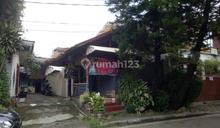 Rumah tanah luas , cempaka putih tengah ,jalan depan 2 mobil . 2