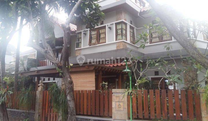 (AS) Rumah Asri 3 Lantai Hook Furnished,BSD Kencana Loka 1