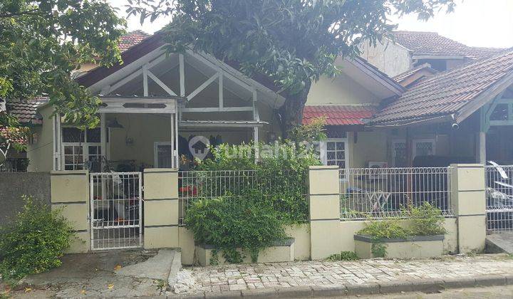 Rumah di huk dlm komplek 1