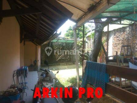 BU Cepat!!!Rumah Lama Harga Hitung Tanah Saja Di Cigadung 2