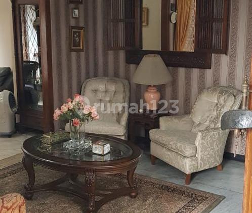 Rumah Hunian Nyaman dan Asri di daerah Jakarta Selatan. 2