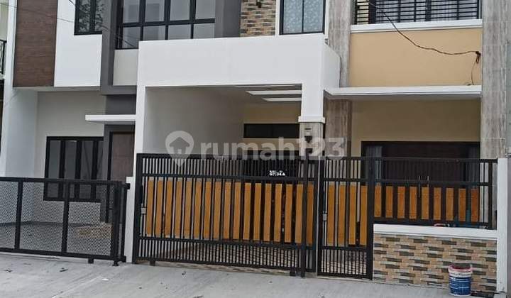Rumah cantik minimalis sistem custom dalam cluster taman Puspa citraraya cikupa 2