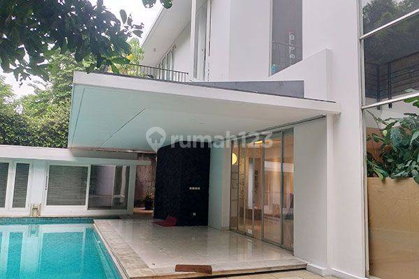 Rumah Bagus 2,5 Lantai Ada Pool Area Selong Senopati Kebayoran Baru 1