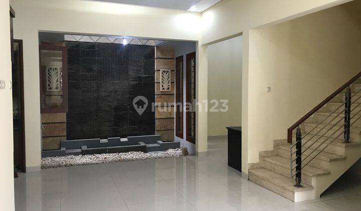 Nice and Minimalist House For Rent 1