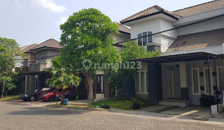 Rumah Minimalis Ada Kolam Renang Di Cluster Elite Gentan Solo 2