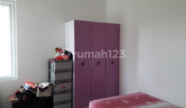 corner house kemang indah regency 2