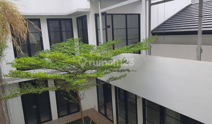 Rumah Cantik New Renov di Dekat SCDB Kebayoran Baru 1