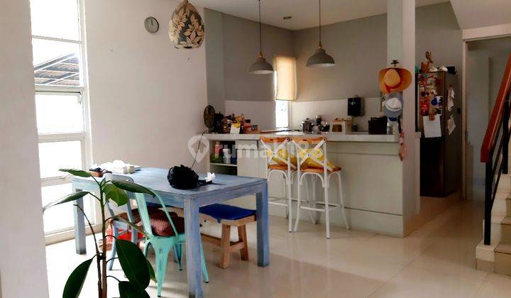 Rumah Hook Culdesak 2 lantai di Pavillion Residence, BSD City 1