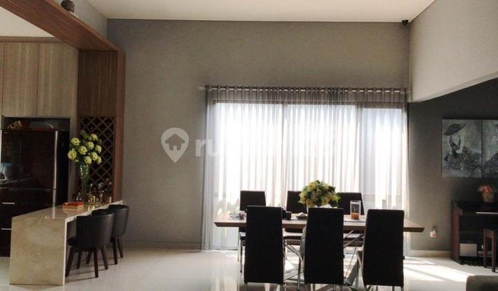 Rumah Mewah dan berkelas cluster de brassia kawasan elit de park bsd city 2