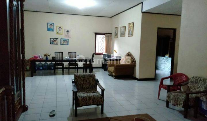 Rumah Minimalis dan Strategis di Cipedes Bandung 2