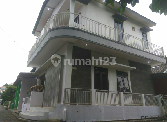 Rumah Dalam Cluser, Siap Huni Samping Gedung Walikota Tangerang