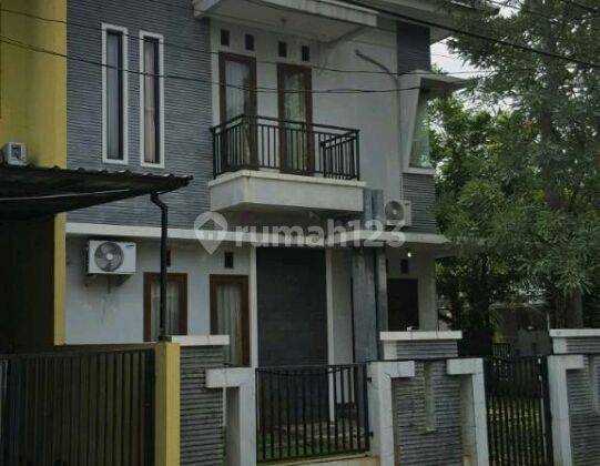 Rumah  bagus  di Galaxi  Bekasi 1