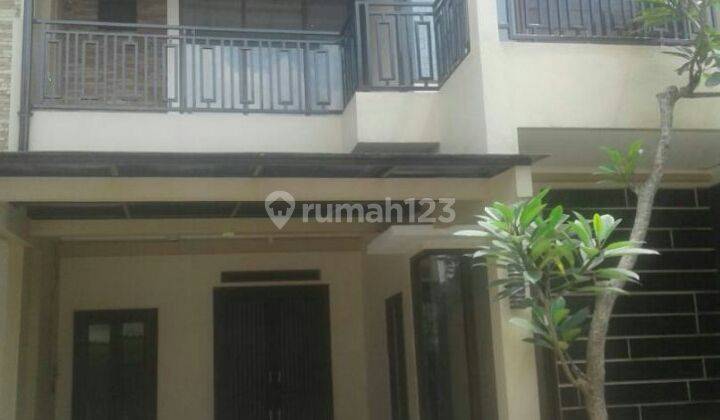 Rumah Exclusive di Jagakarsa  Jakarta 1