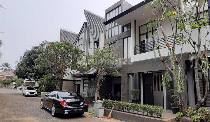 Townhouse di Bangka IX, Dalam Cluster, Bebas Banjir, Dekat Kemang 1