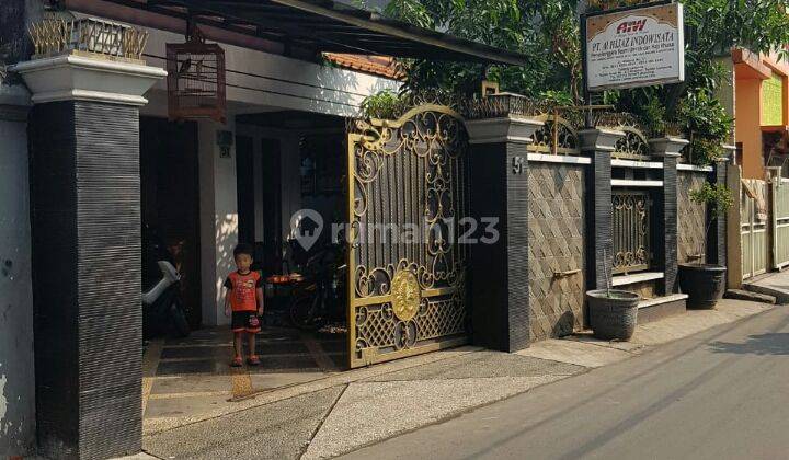 Rumah di Otista kampung melayu  Jakarta 1