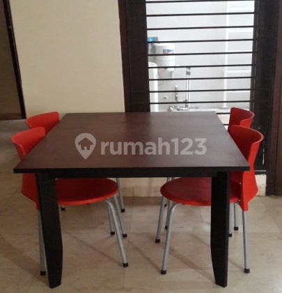 Rumah Jalan Hertasning Raya Komp Makassar Town House 2
