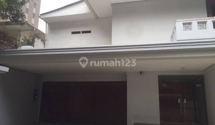 Rumah Usaha/Kantor BlokM 1