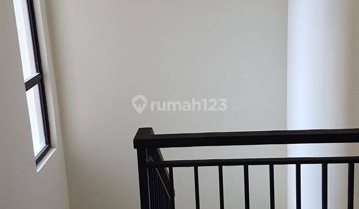 Rumah di Modern Town House, Modernland, Tangerang 2