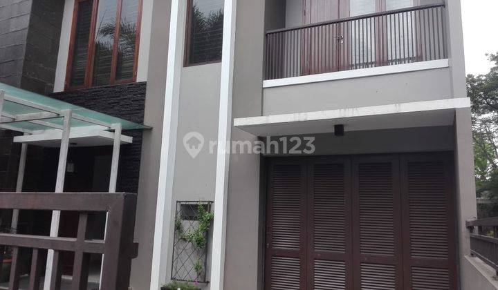 Rumah Siap Huni, Interior Elegan, dan Hunian Nyaman @Menteng Utama, Bintaro 1