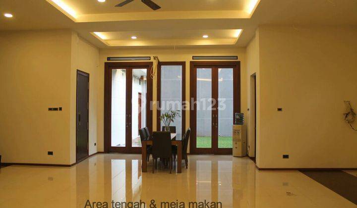 Rumah huk, semifurnished, mewah di Delatinos BSD City 2