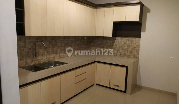 rumah townhouse Casaviia kemang Jakarta selatan 2