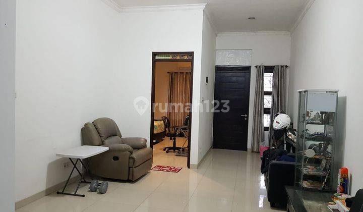 Rumah 1,5 Lantai Dalam CLUSTER di BATUNUNGGAL , Semi Furnished 2