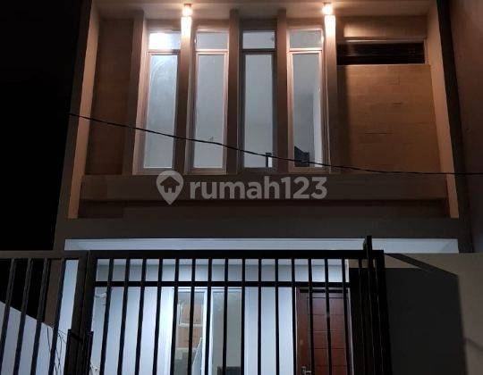 Rumah 3 Lantai Baru Unfurnished di duri kepa jakarta barat 2