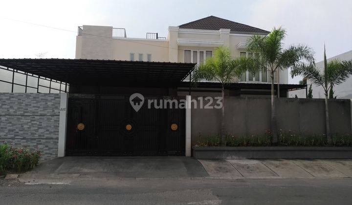 Rumah mewah 2 lantai di Bulevard Metro Permata 1 1