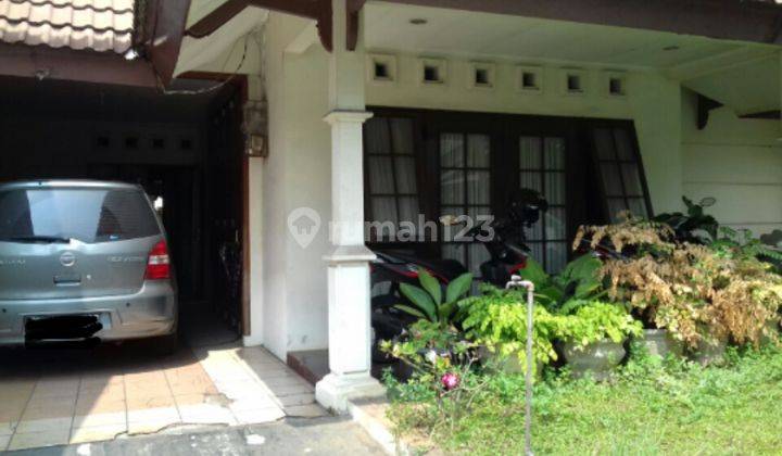 Rumah Siap Huni Asri Lokasi Strategis  Di Sektor 3 Bintaro Jaya  2