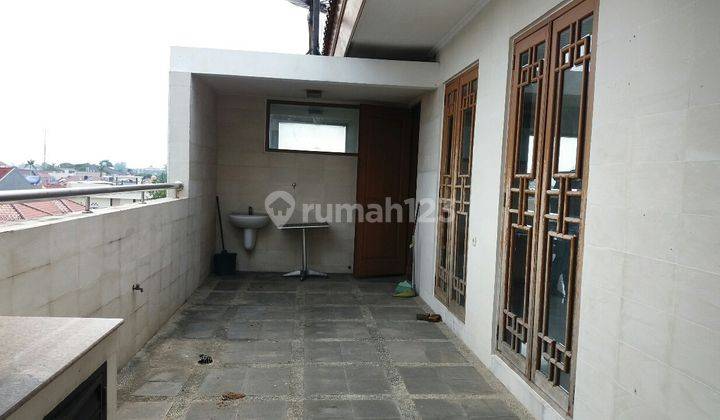 RUMAH VILLA MERUYA 3 LANTAI 2