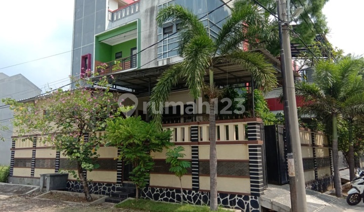 Rumah mewah 3 lantai 1