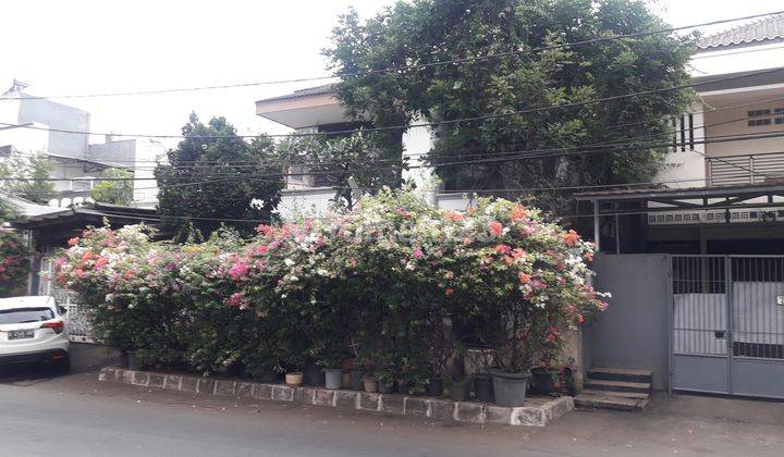 Rumah Di Tebet Lingkungan Mewah Dan Akses Mudah 2