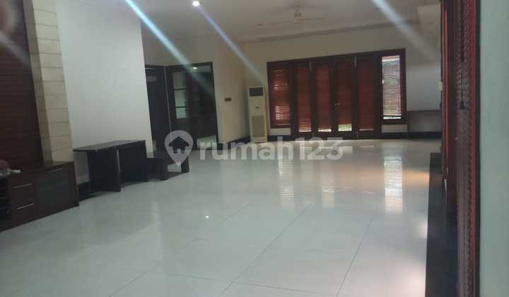 Radio Dalam Dekat Blok M, Boleh Buat Kantor, Jalan Lebar