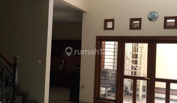 Rumah 2 Lantai FURNiSHED di BATUNUNGGAL 1