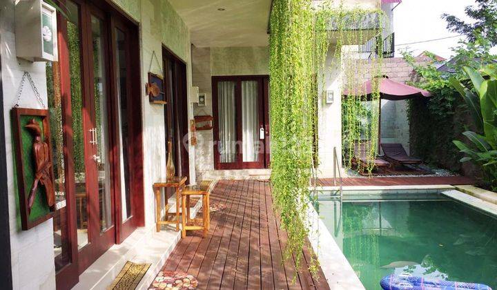 Villa 2 Lantai 3 Bedrooms di Ungasan 1