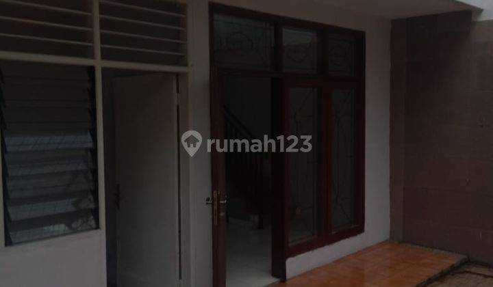 Rumah Bagus dan Murah 2 lantai di Cluster Meadow Green Lippo Cikarang 2