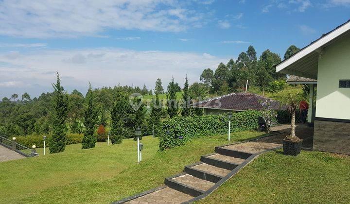 Rumah Villa asri dengan View City lembang Bandung 2