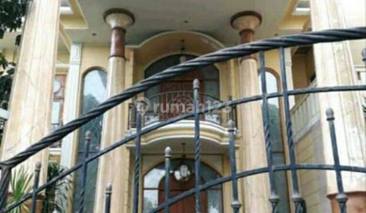 Rumah mewah nan megah di tengah kota nego sampai deal 1