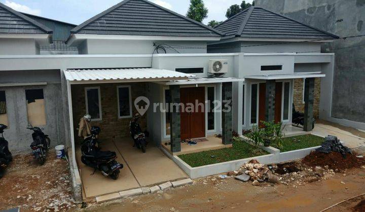 Di jual rumah cimanggis depok ready siap huni dekat MRT, stasiun kereta,pintu toll ,halte busway,KRL, dekat pusat perbelanjaan,tempat wisata,kuliner pusat pendidikan,dan pemerintahan , Dan area perkantoran 1