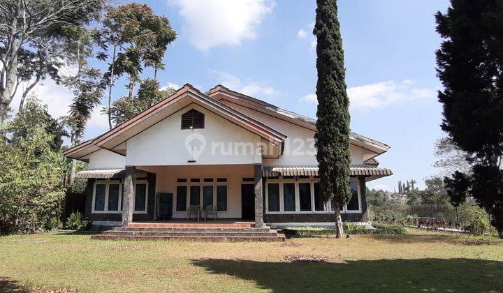 Villa Asri Dekat Grojokan Sewu Tawangmangu 1