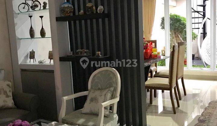 Rumah Cantik Full Furnish Lebar 12x18 Premium Summarecon Bekasi 2