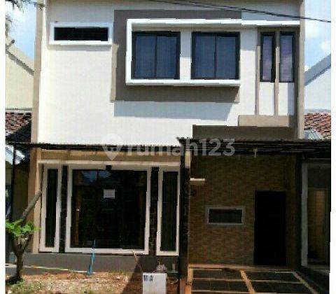 Rumah 2 Lantai Bagus Fully Furnished  Di Meadow Green Lippo Cikarang 1