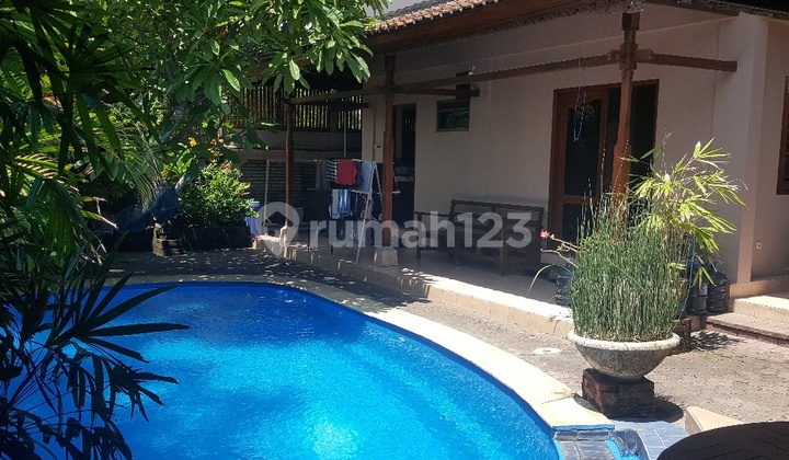 Nice villa and walking distance to ketewel beach Nice villa and walking distance to ketewel beach